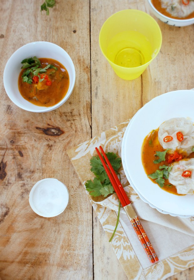 Momo with Curry Sauce