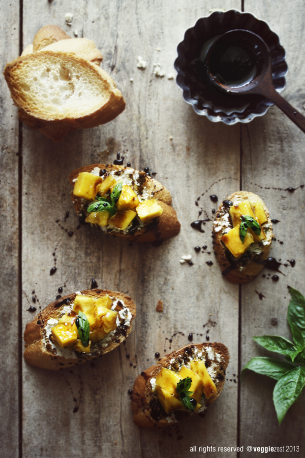 Mango Crostini 