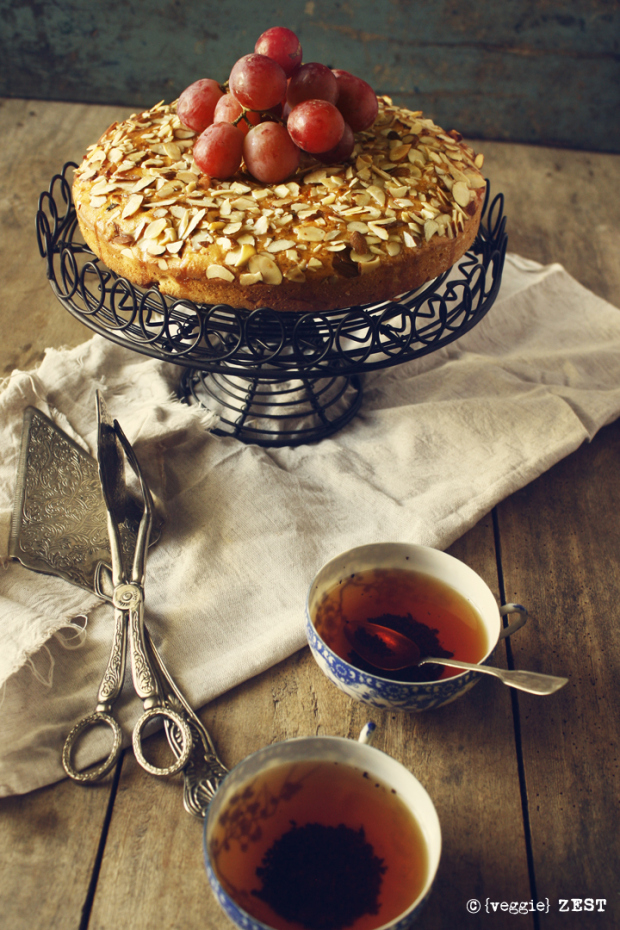 Yogurt Almond Cake 