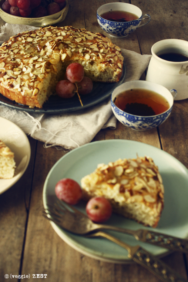 Yogurt Almond Cake 