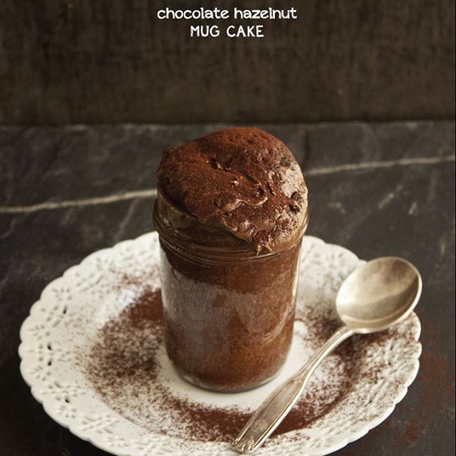 Chocolate hazelnut mug cake is easy, vegan and gluten free!!! Small portion makes it even better ✅
Recipe for this and 4 other cakes is now on blog - check profile for link 👆
#mugcake #fbcigers #f52grams  #honestcooking #vegancake #easycake